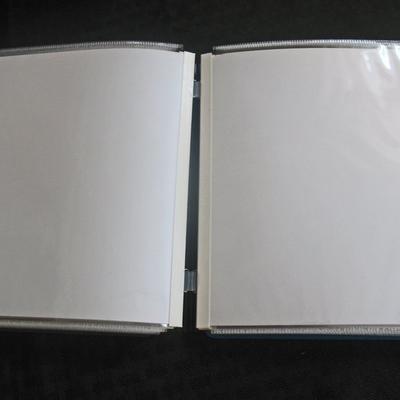 Creative Memories 7X7 Plastic album  Blue Purple. - Picture 5 of 5